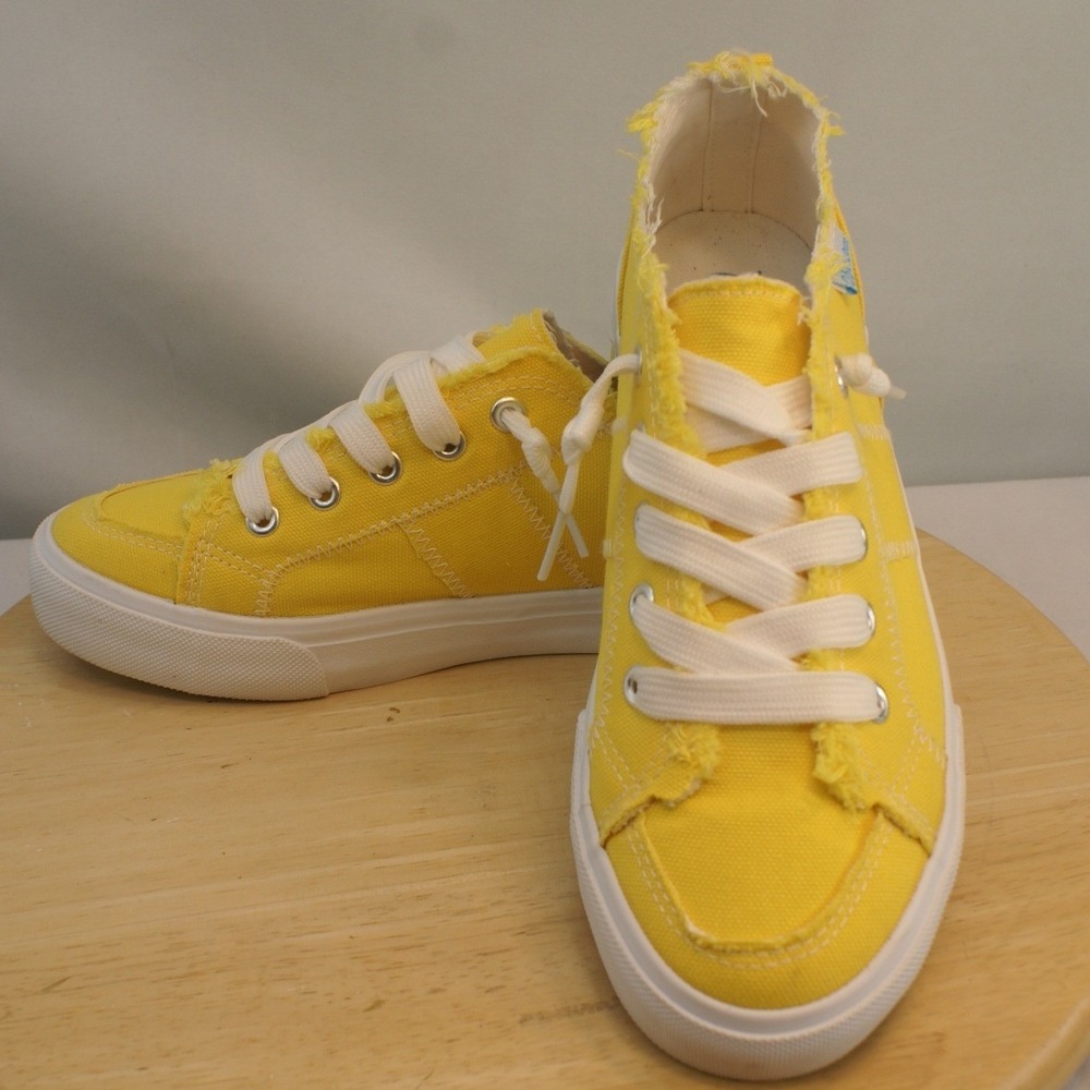 Obtaom Yellow Canvas Frayed Slip On Sneakers Womens Size 7 Low Top Shoes